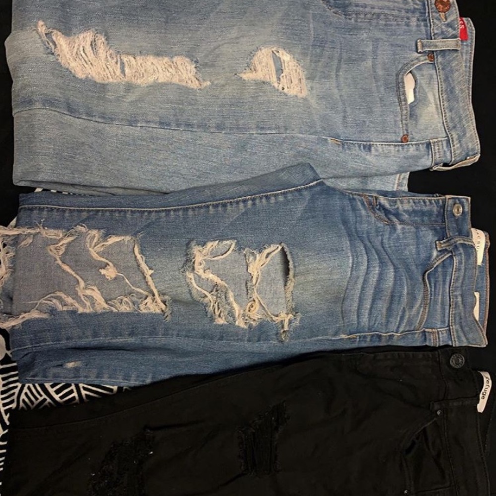 middle one sold